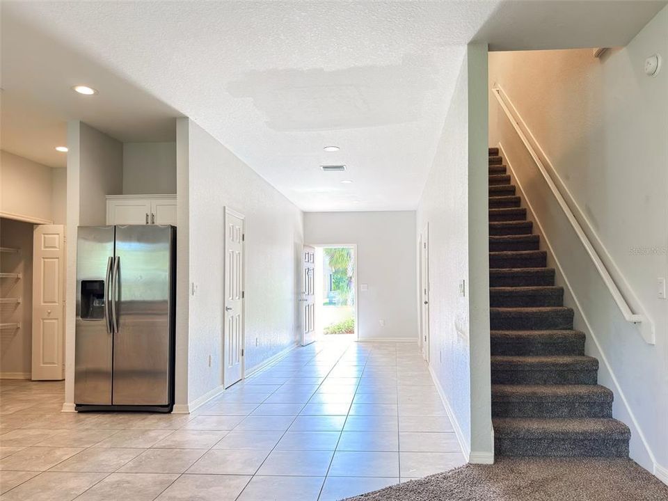En Venta: $335,000 (3 camas, 2 baños, 2143 Pies cuadrados)