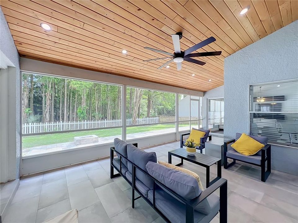 For Rent: $3,100 (4 beds, 3 baths, 2189 Square Feet)
