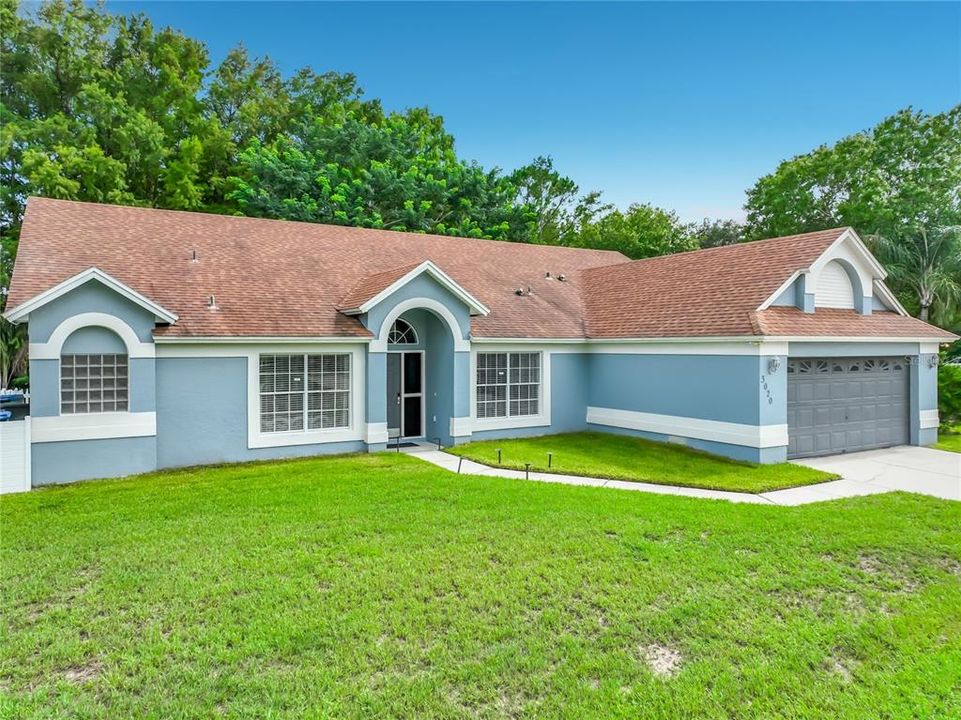 For Rent: $3,100 (4 beds, 3 baths, 2189 Square Feet)