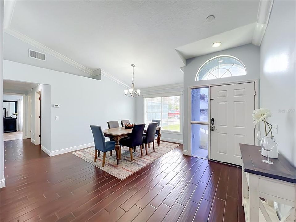 For Rent: $3,100 (4 beds, 3 baths, 2189 Square Feet)