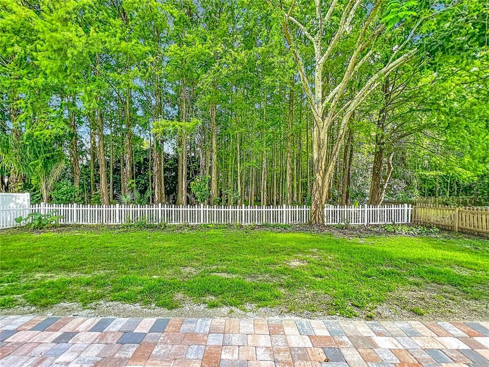 For Rent: $3,100 (4 beds, 3 baths, 2189 Square Feet)