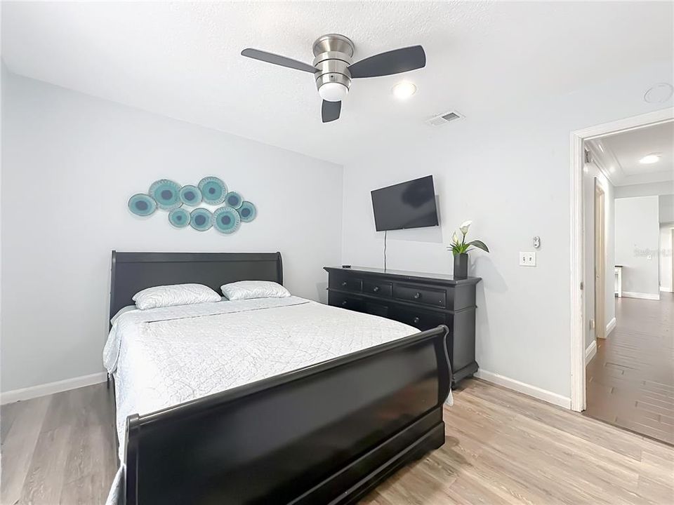 For Rent: $3,100 (4 beds, 3 baths, 2189 Square Feet)