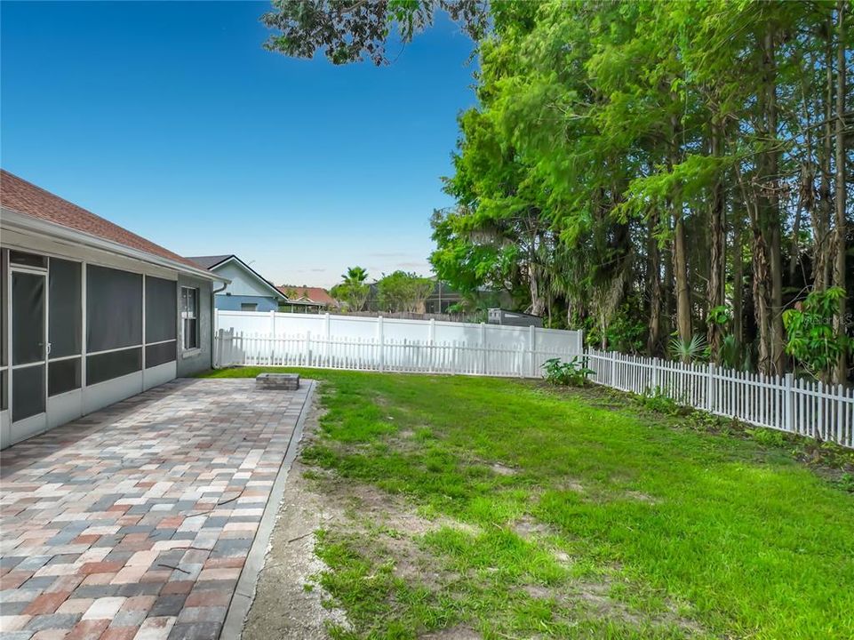 For Rent: $3,100 (4 beds, 3 baths, 2189 Square Feet)