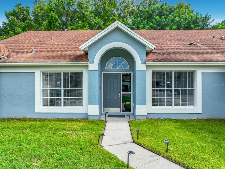 For Rent: $3,100 (4 beds, 3 baths, 2189 Square Feet)