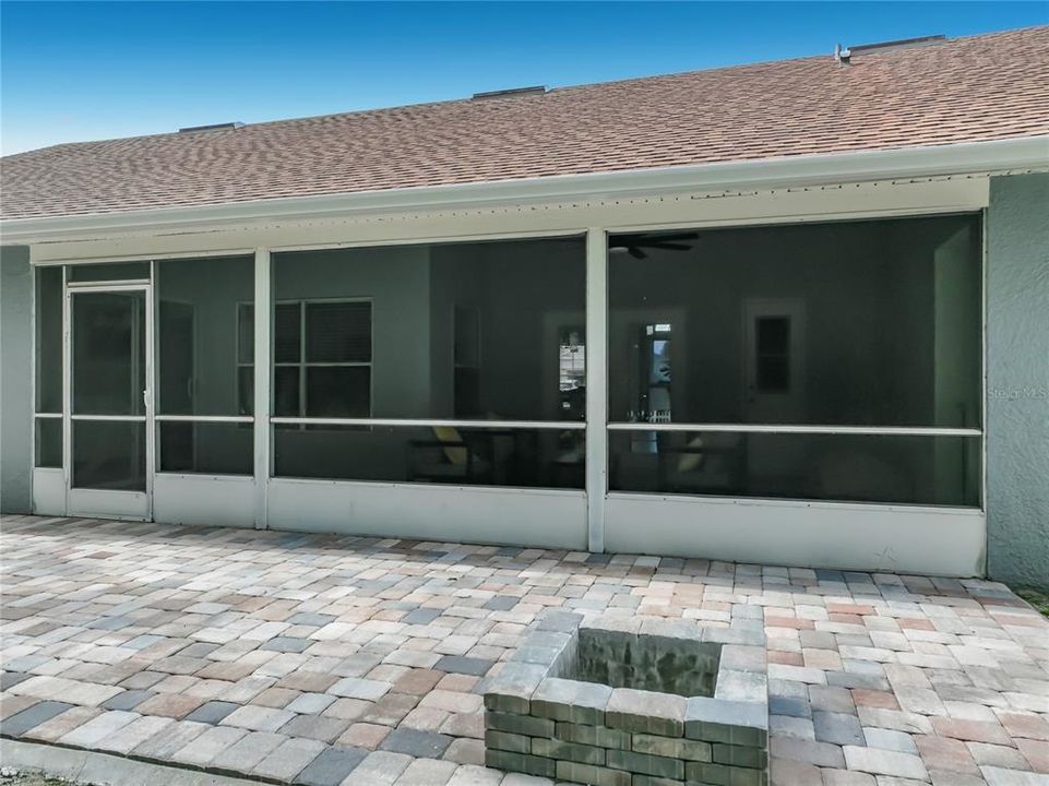 For Rent: $3,100 (4 beds, 3 baths, 2189 Square Feet)