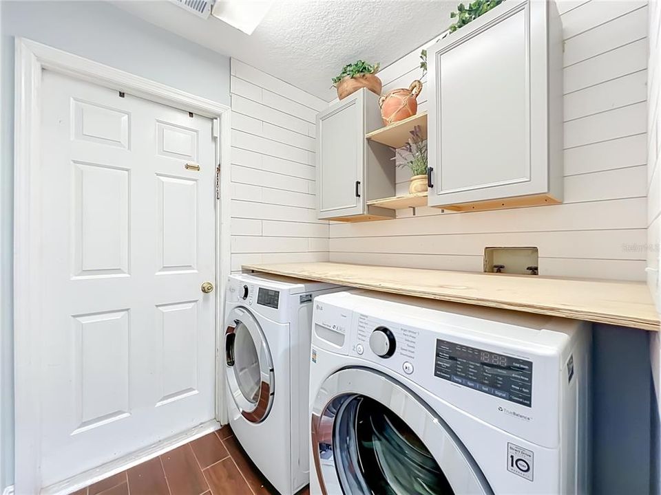 For Rent: $3,100 (4 beds, 3 baths, 2189 Square Feet)