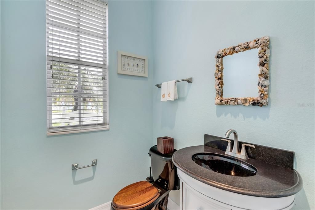 На продажу: $1,679,000 (6 спален, 4 ванн, 4652 Квадратных фут)