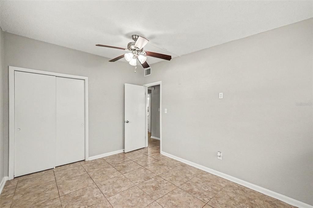 For Sale: $284,900 (3 beds, 2 baths, 1329 Square Feet)