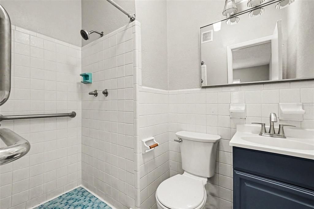For Sale: $284,900 (3 beds, 2 baths, 1329 Square Feet)