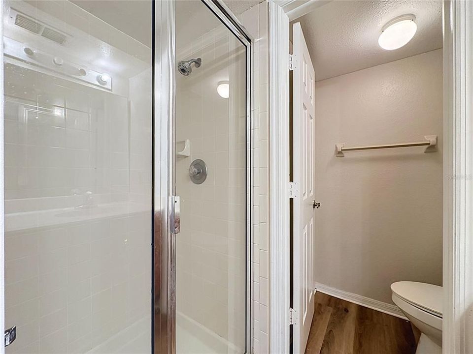 В аренду: $1,850 (2 спален, 2 ванн, 1080 Квадратных фут)