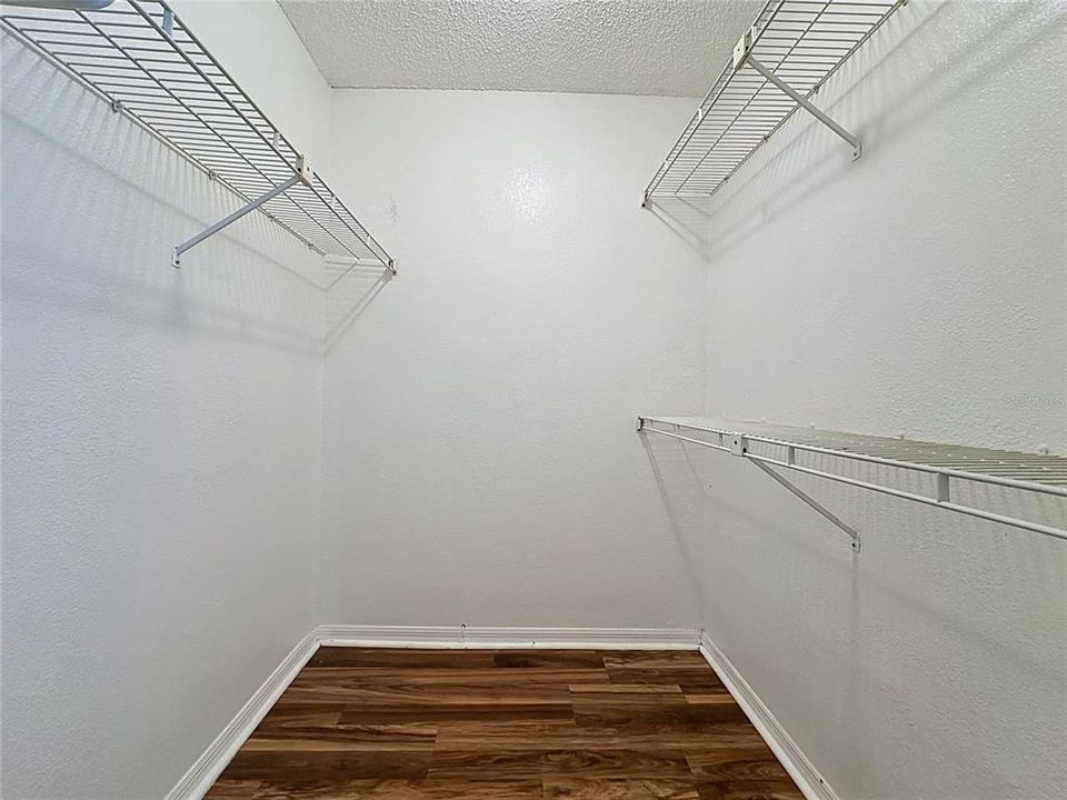 В аренду: $1,850 (2 спален, 2 ванн, 1080 Квадратных фут)