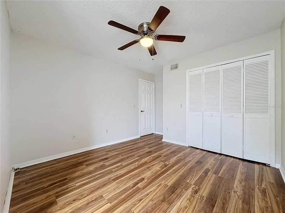 В аренду: $1,850 (2 спален, 2 ванн, 1080 Квадратных фут)