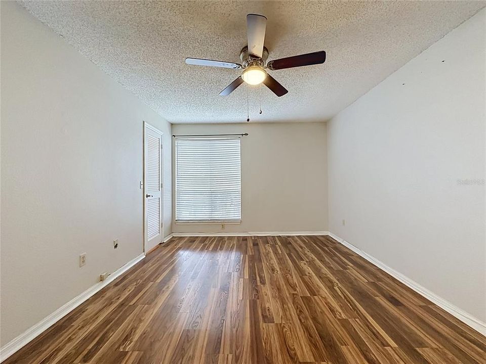 В аренду: $1,850 (2 спален, 2 ванн, 1080 Квадратных фут)