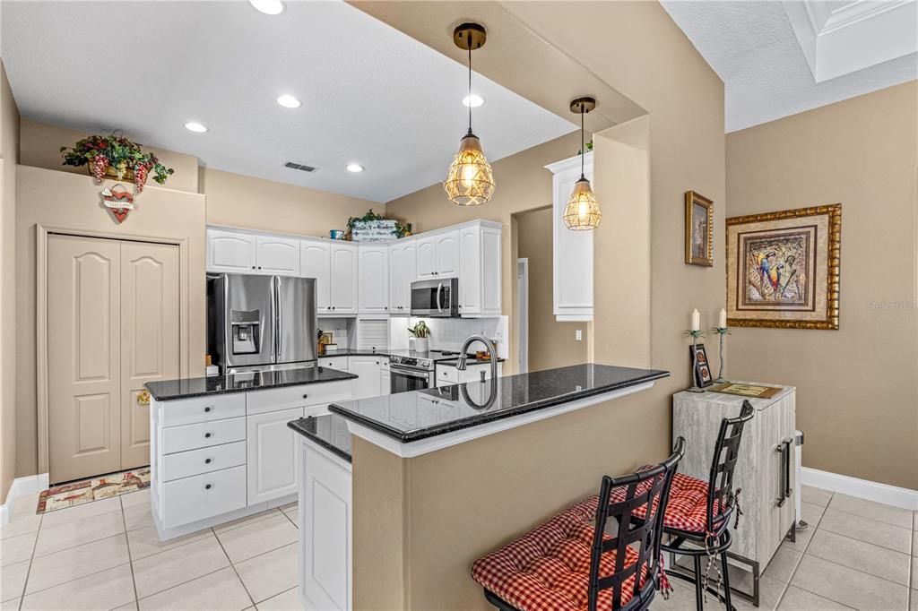 For Sale: $585,000 (4 beds, 3 baths, 2250 Square Feet)