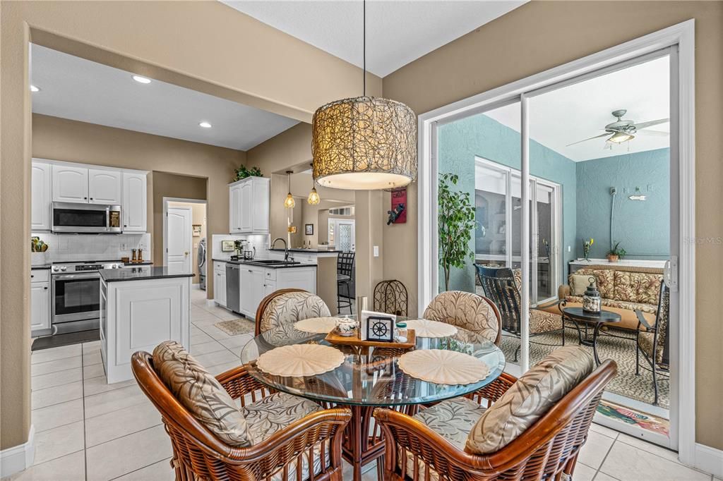 For Sale: $585,000 (4 beds, 3 baths, 2250 Square Feet)