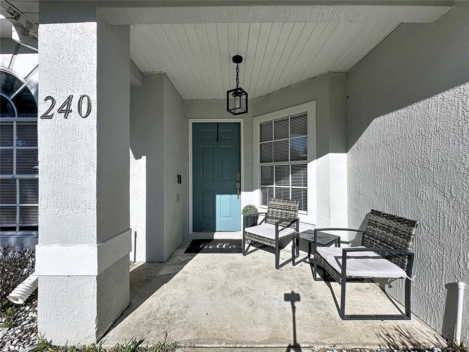 En Venta: $334,999 (3 camas, 2 baños, 1239 Pies cuadrados)