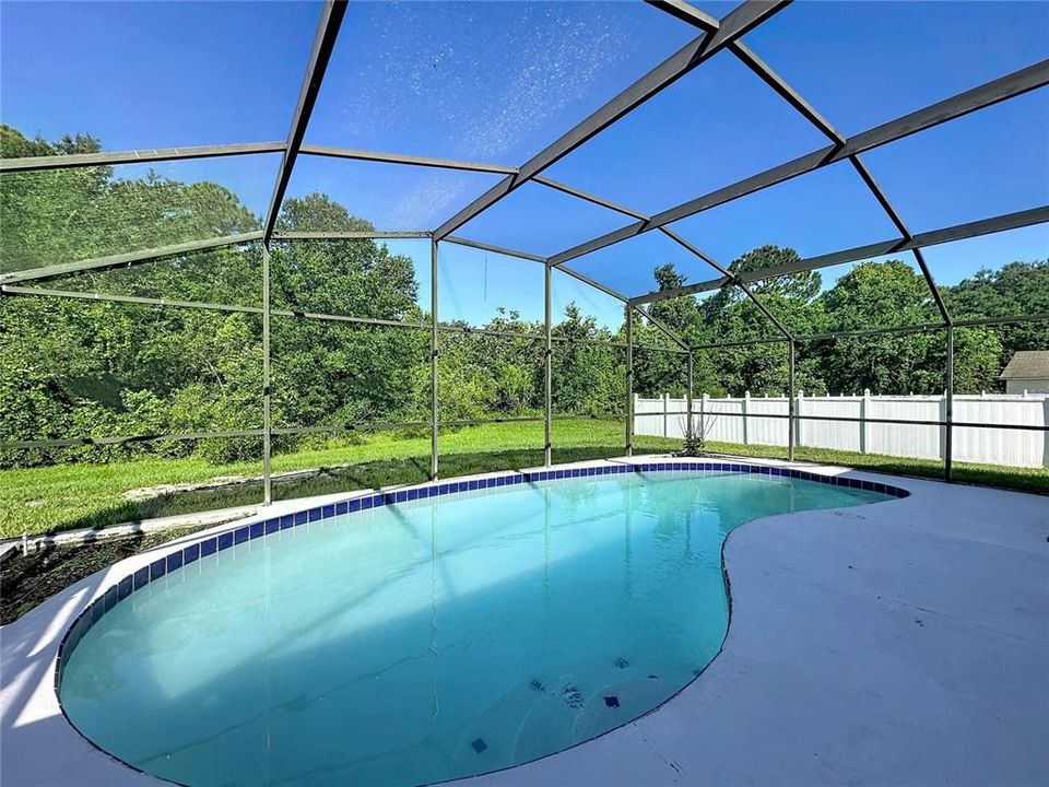 En Venta: $334,999 (3 camas, 2 baños, 1239 Pies cuadrados)