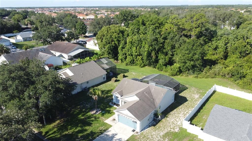 En Venta: $334,999 (3 camas, 2 baños, 1239 Pies cuadrados)
