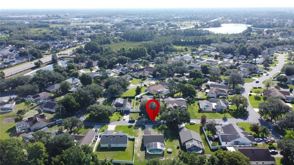 En Venta: $334,999 (3 camas, 2 baños, 1239 Pies cuadrados)