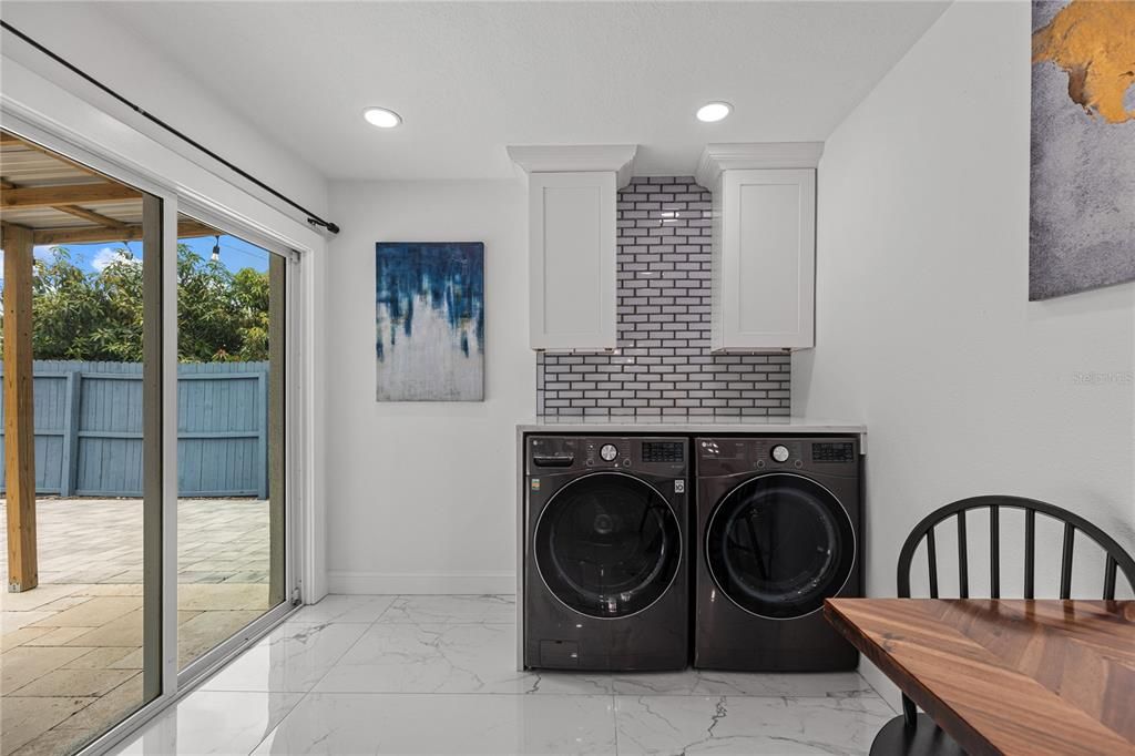 En Venta: $350,000 (2 camas, 1 baños, 821 Pies cuadrados)