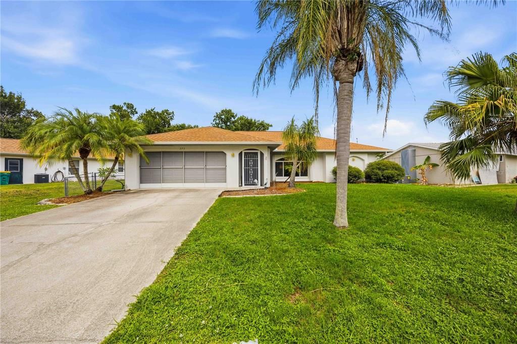 For Sale: $320,000 (3 beds, 2 baths, 1935 Square Feet)