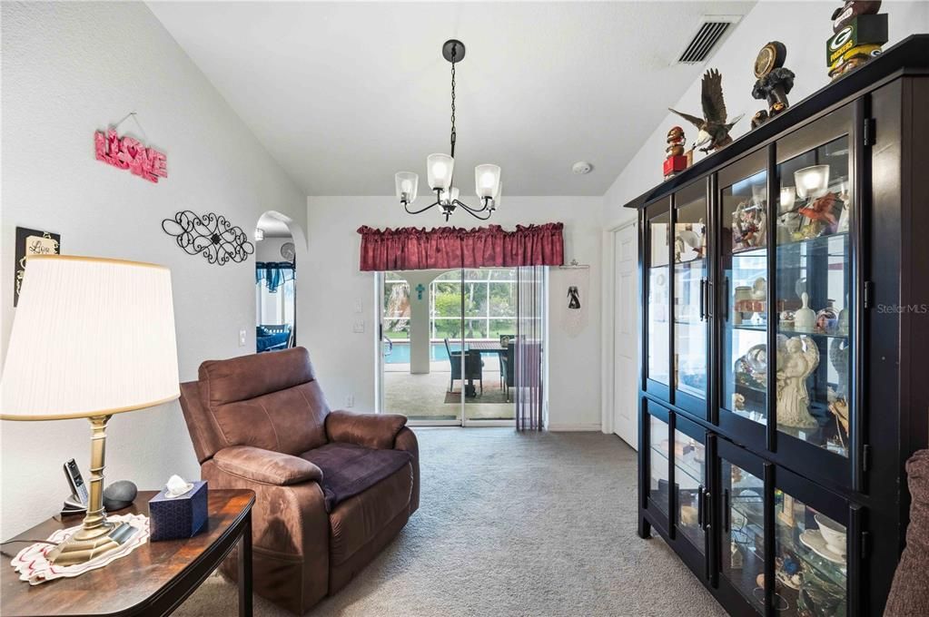 For Sale: $320,000 (3 beds, 2 baths, 1935 Square Feet)