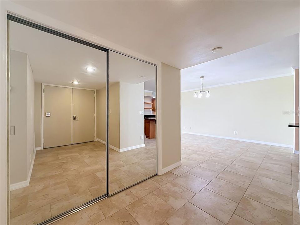 В аренду: $3,750 (2 спален, 2 ванн, 1331 Квадратных фут)