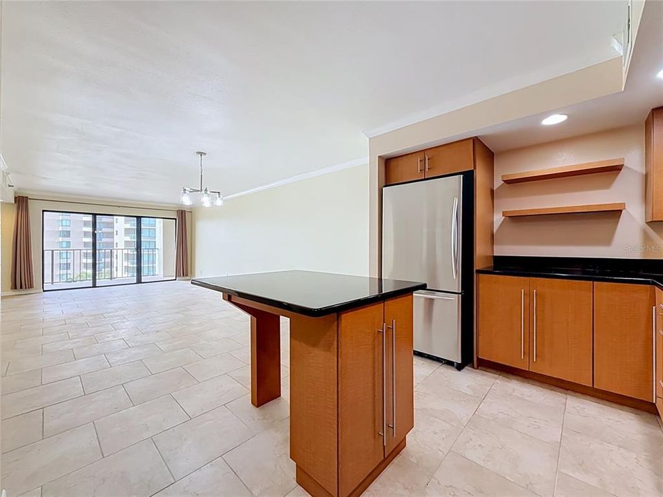 В аренду: $3,750 (2 спален, 2 ванн, 1331 Квадратных фут)