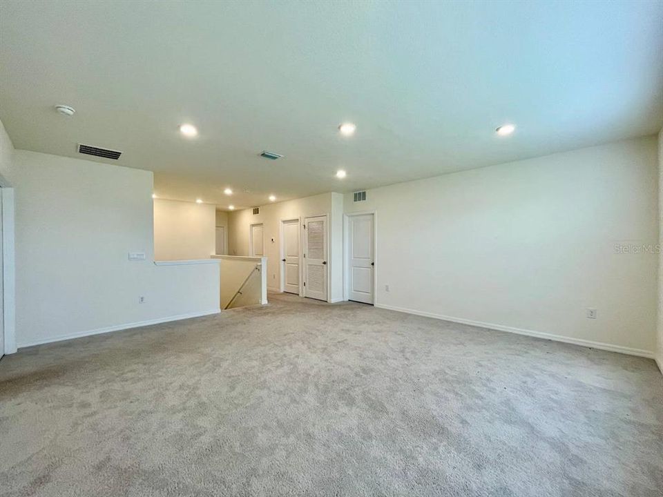 В аренду: $2,900 (4 спален, 3 ванн, 3313 Квадратных фут)