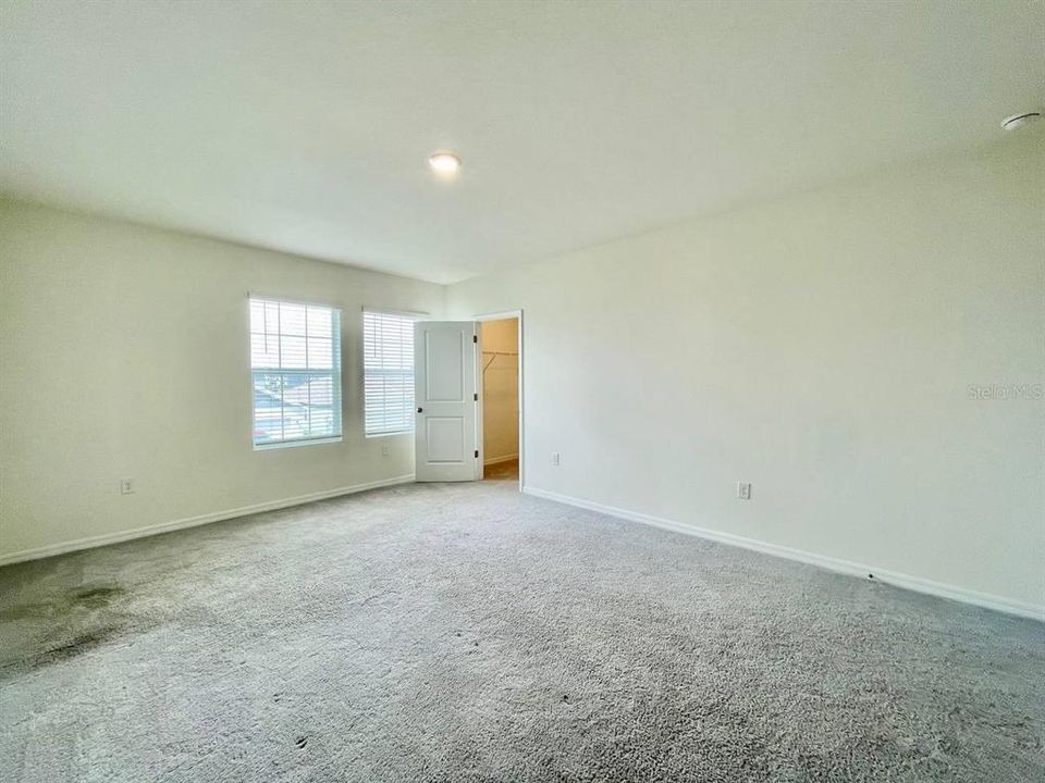 В аренду: $2,900 (4 спален, 3 ванн, 3313 Квадратных фут)