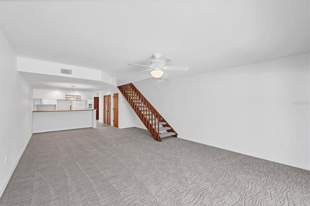 En Venta: $874,900 (2 camas, 2 baños, 1347 Pies cuadrados)