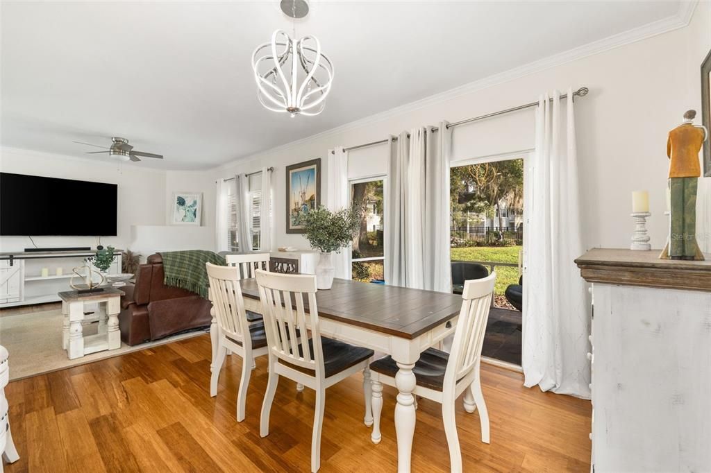 В аренду: $2,395 (3 спален, 2 ванн, 1454 Квадратных фут)