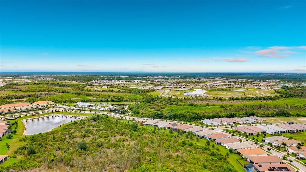 For Sale: $564,900 (4 beds, 2 baths, 2209 Square Feet)