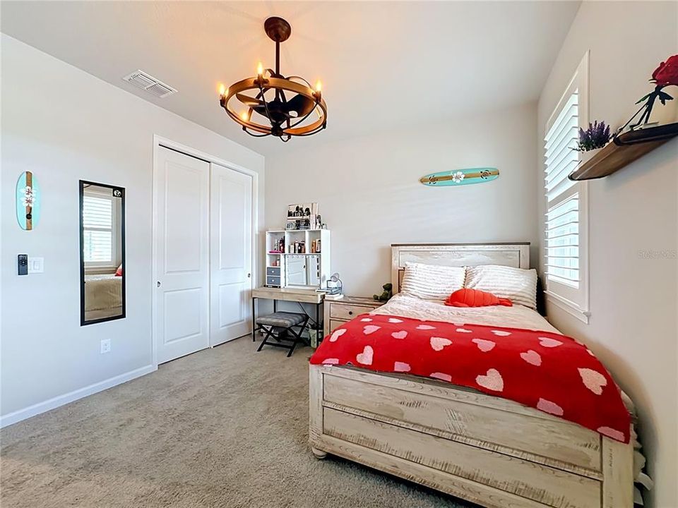 For Sale: $564,900 (4 beds, 2 baths, 2209 Square Feet)