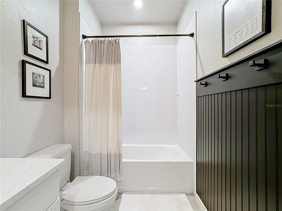 For Sale: $564,900 (4 beds, 2 baths, 2209 Square Feet)