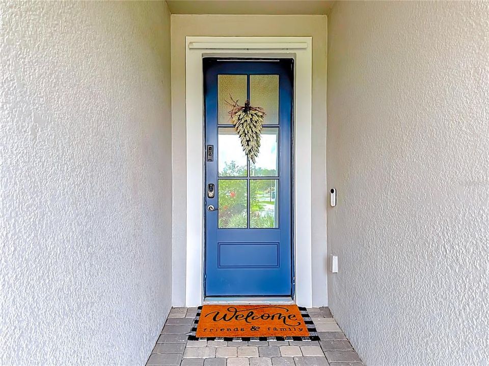 For Sale: $564,900 (4 beds, 2 baths, 2209 Square Feet)
