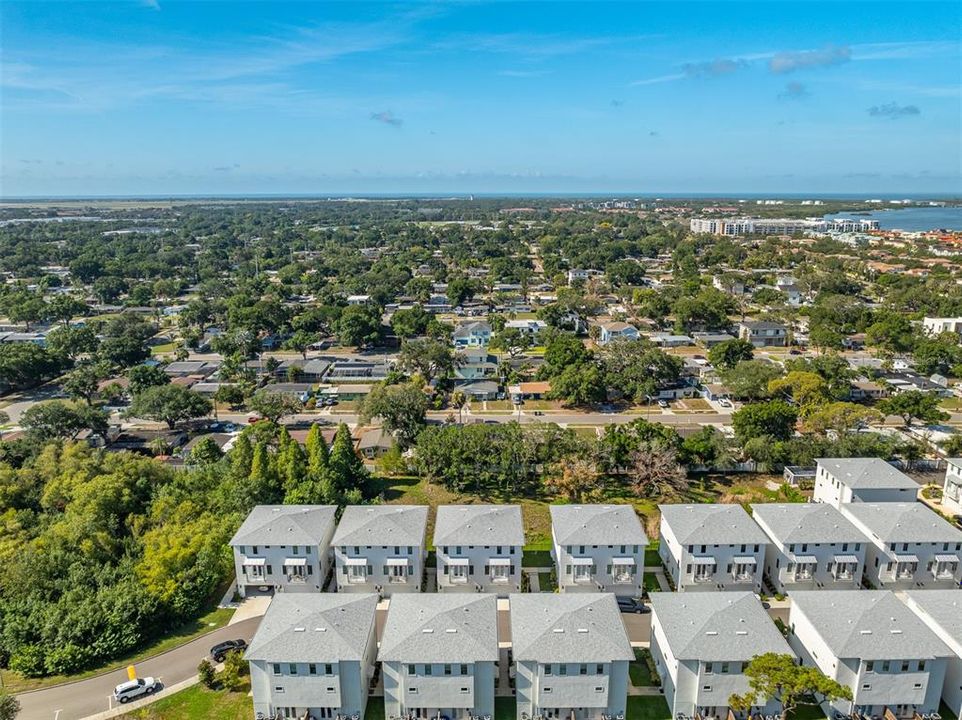 На продажу: $675,000 (3 спален, 3 ванн, 2131 Квадратных фут)