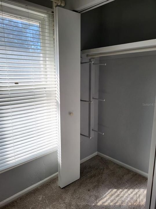 В аренду: $1,150 (2 спален, 1 ванн, 960 Квадратных фут)