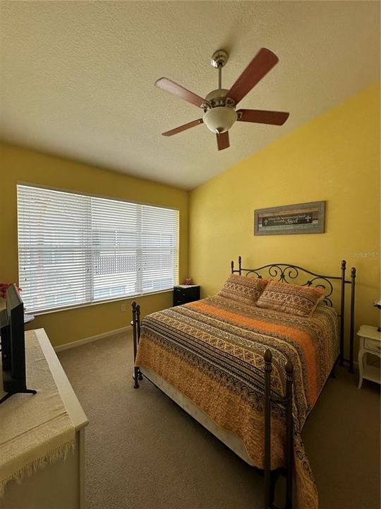 For Sale: $280,000 (2 beds, 2 baths, 1484 Square Feet)