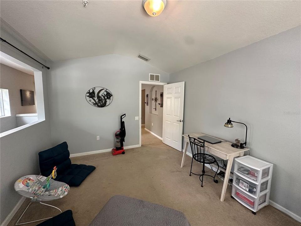 For Sale: $280,000 (2 beds, 2 baths, 1484 Square Feet)