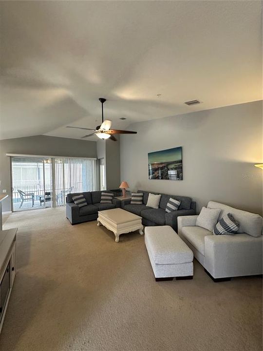 For Sale: $280,000 (2 beds, 2 baths, 1484 Square Feet)