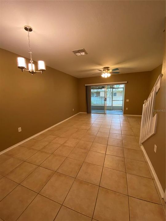 For Rent: $1,800 (2 beds, 2 baths, 1184 Square Feet)