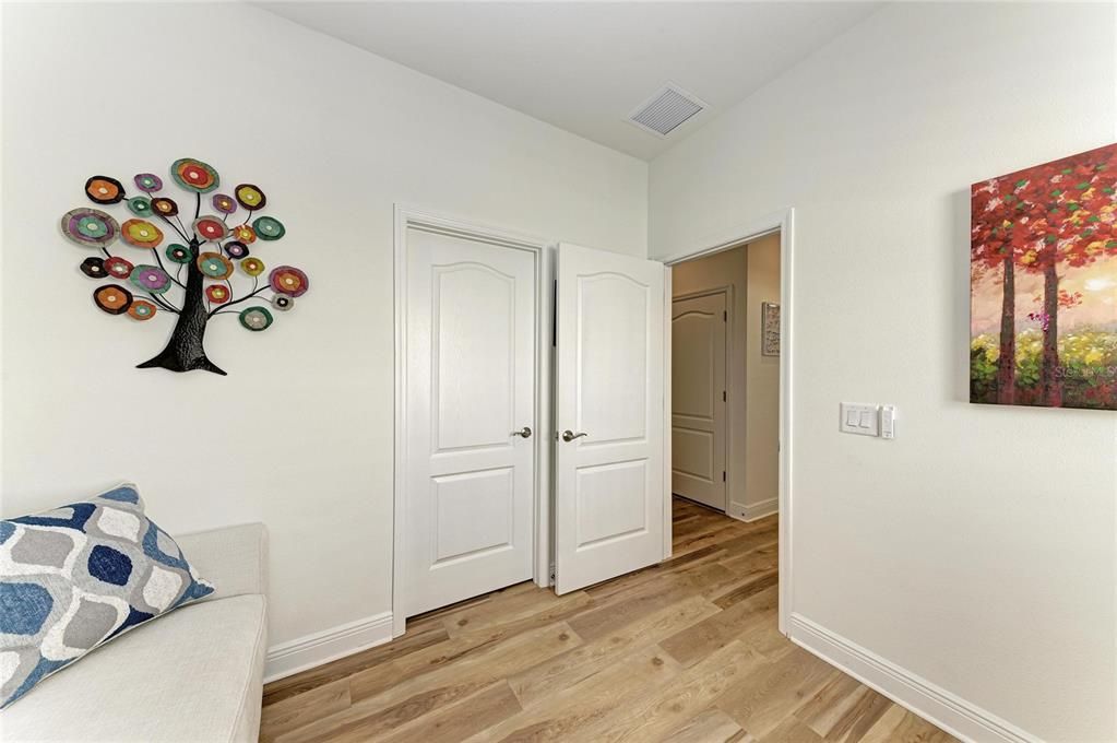 En Venta: $649,900 (3 camas, 2 baños, 1861 Pies cuadrados)
