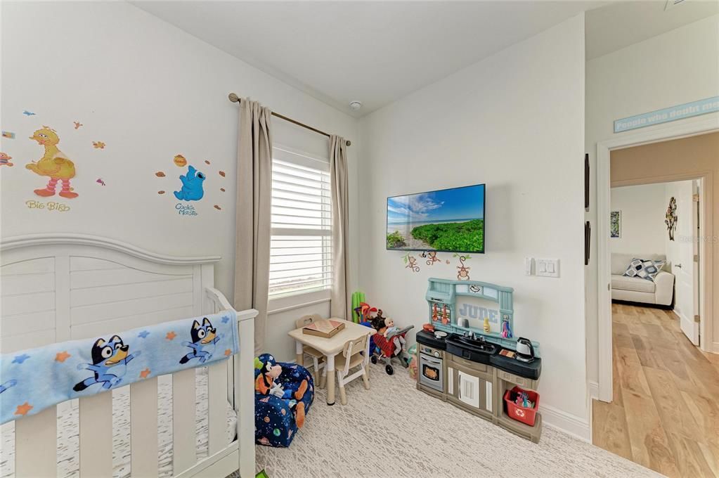En Venta: $649,900 (3 camas, 2 baños, 1861 Pies cuadrados)