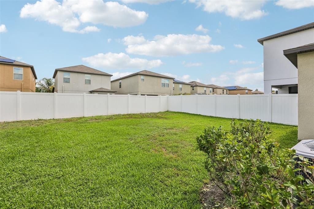 For Sale: $359,900 (3 beds, 2 baths, 1568 Square Feet)
