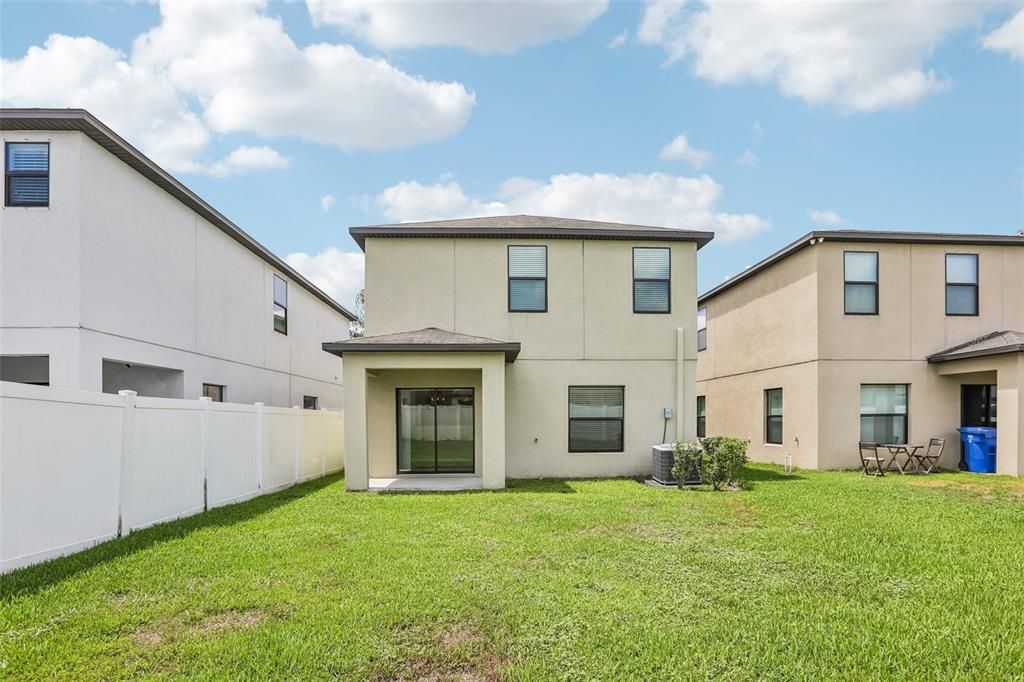 For Sale: $359,900 (3 beds, 2 baths, 1568 Square Feet)