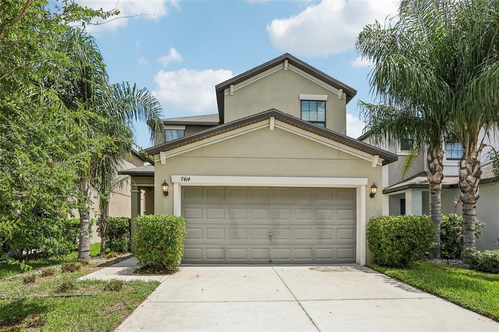 For Sale: $359,900 (3 beds, 2 baths, 1568 Square Feet)