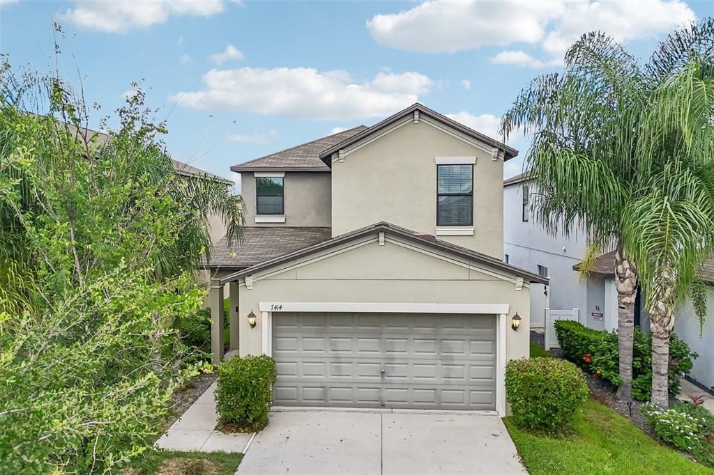 For Sale: $359,900 (3 beds, 2 baths, 1568 Square Feet)