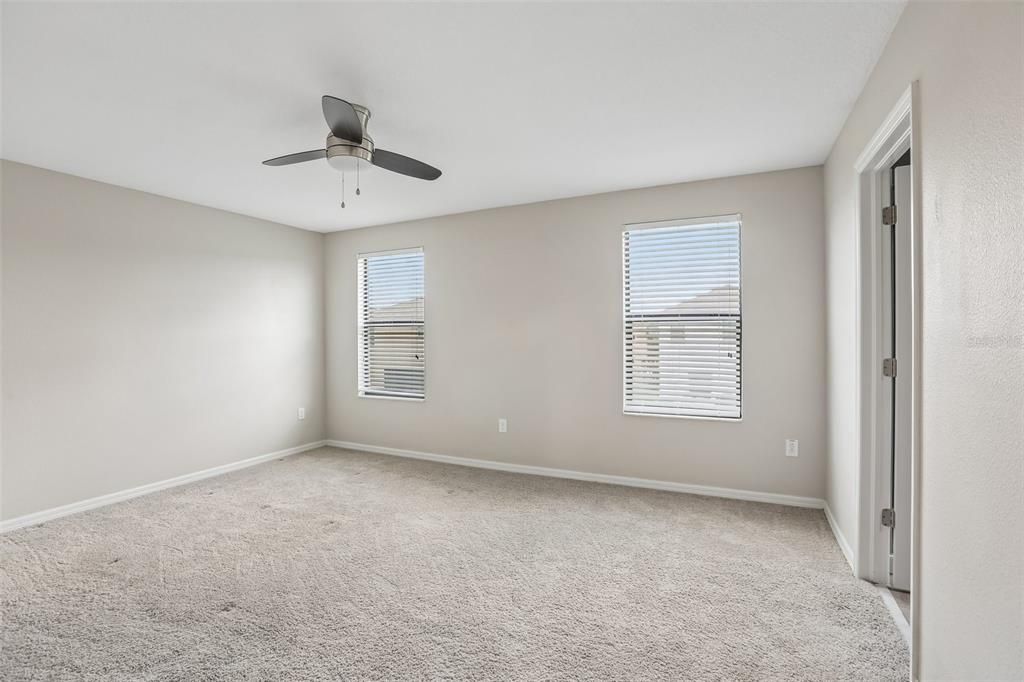 For Sale: $359,900 (3 beds, 2 baths, 1568 Square Feet)