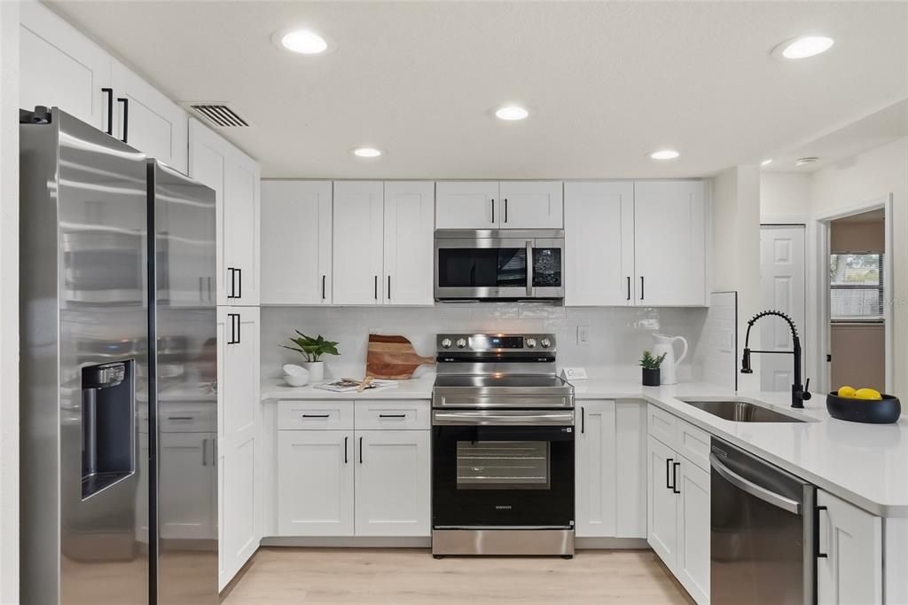 Active With Contract: $549,000 (4 beds, 2 baths, 1542 Square Feet)